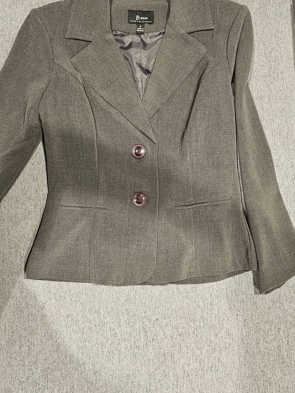 Bwear Women's Tailored Gray Blazer